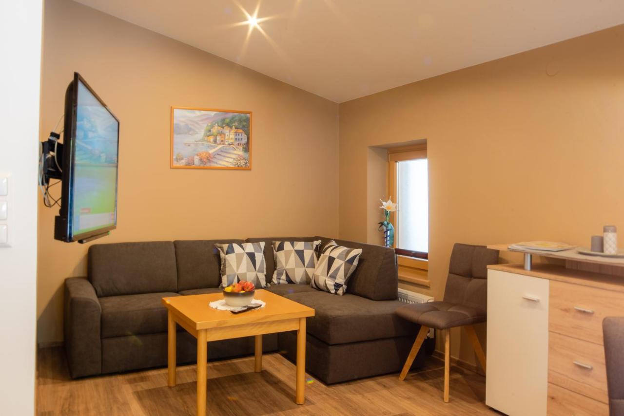 Apartment Zwoelferblick Vorderkrimml Exteriör bild